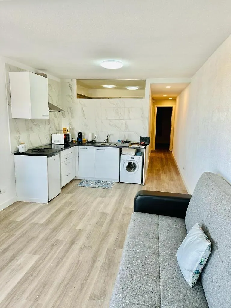 Aparthotel Apartamento Castle Harbour Los Cristianos